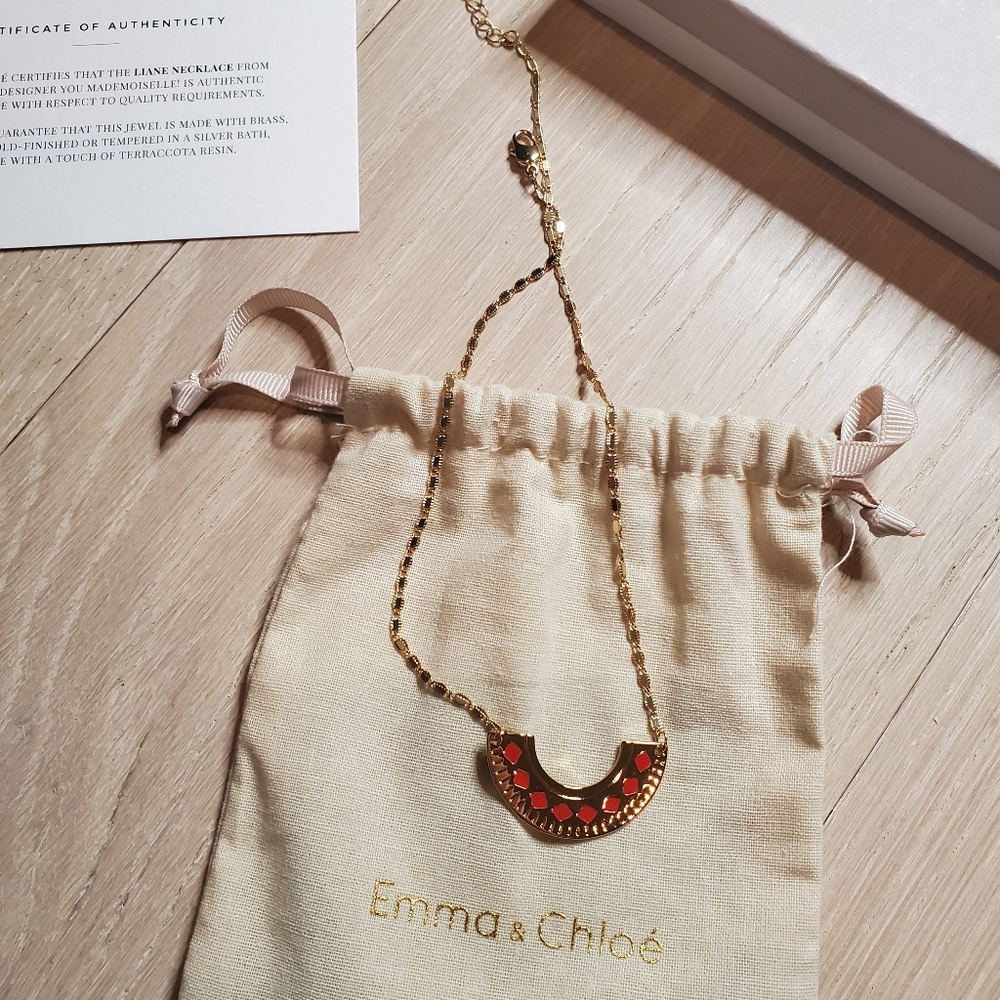 Emma & Chloe Liane Necklace NWOT